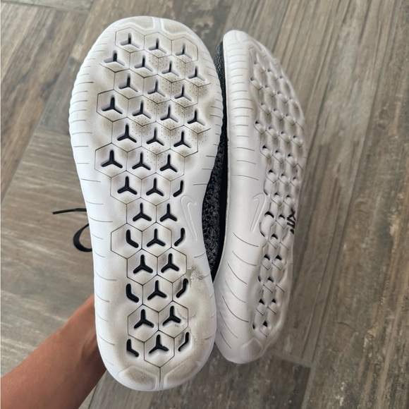 Nike Free Run Flyknit Women’s size 9 - Picture 9 of 9